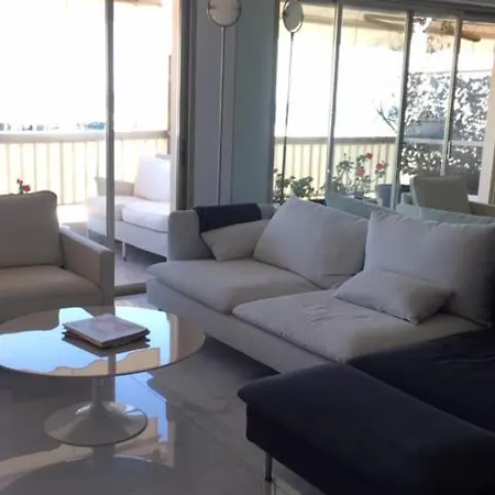De Standing Face A La Mer Avec Vue Exceptionnelle Sur Les Iles De Lerins Appartement *